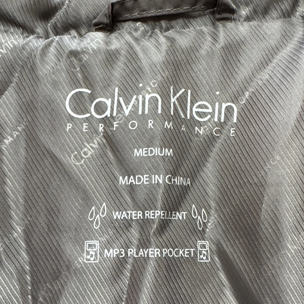 Calvin Klein velour scribble Gray and Black Patterned Puffer Vest EUC M - Picture 11 of 14